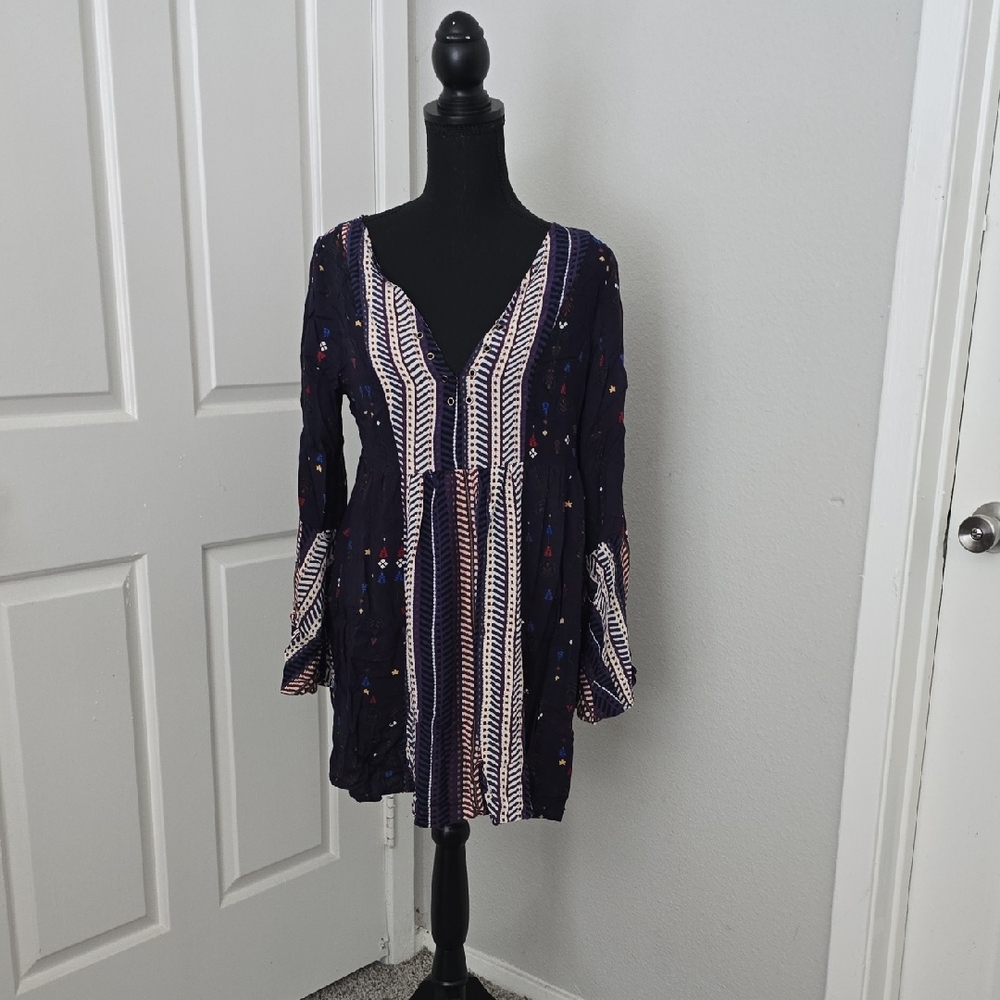 Women's Navy Patterned Top